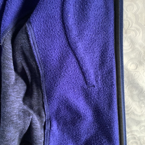 Lululemon jaxket size 4 - Picture 12 of 16